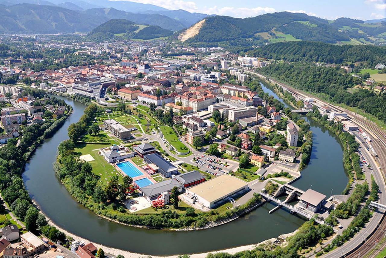 Auszeit Steiraland 3 Mit Ueberdachter Terasse Privatem Garten Und Gratis Parkplatz Leoben  Esterno foto